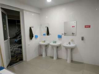 Гостиница Хоредж Избербаш Классический трехместный номер-3